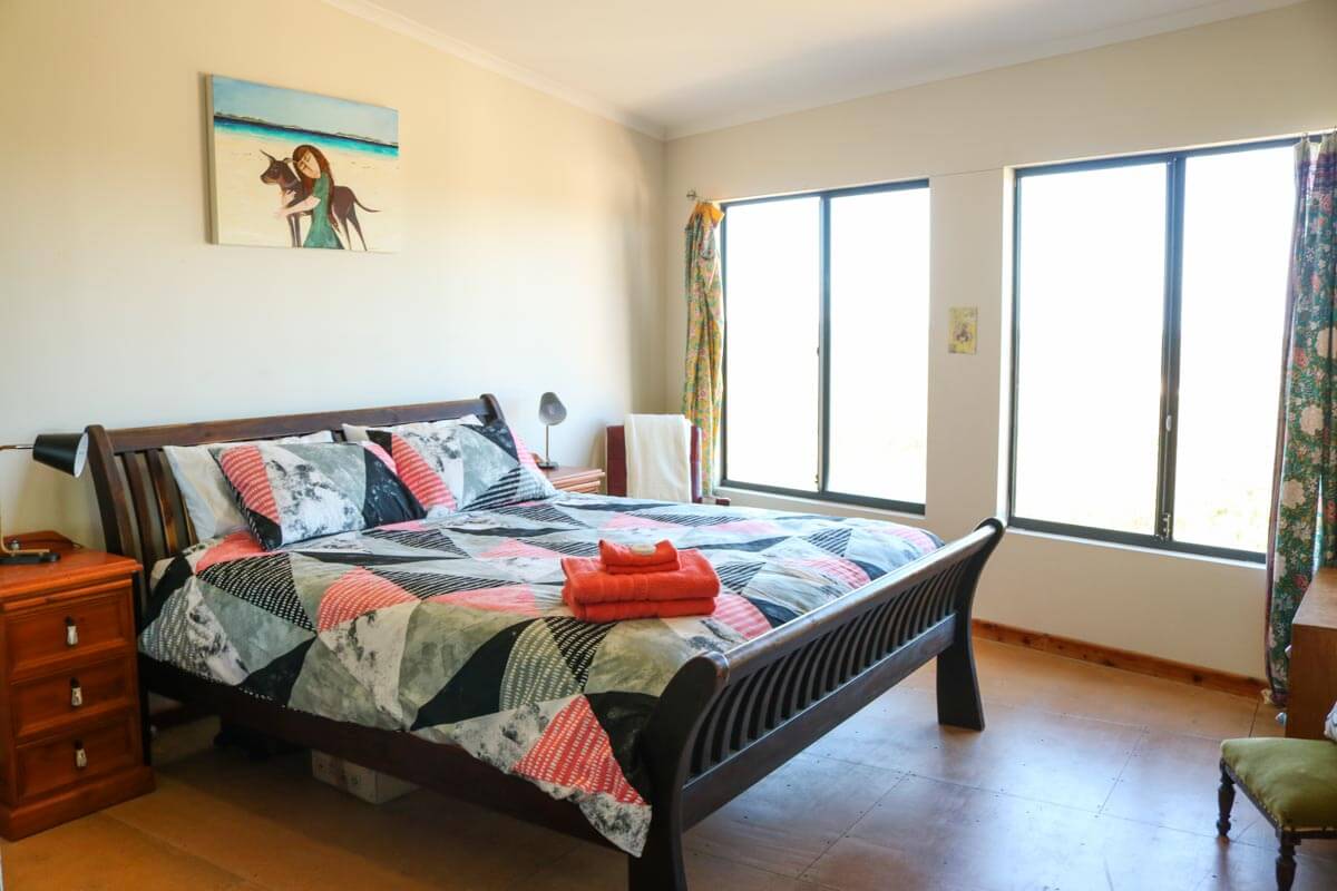Blossoms - Accommodation in Bremer Bay - 55 Gneiss Hill Road