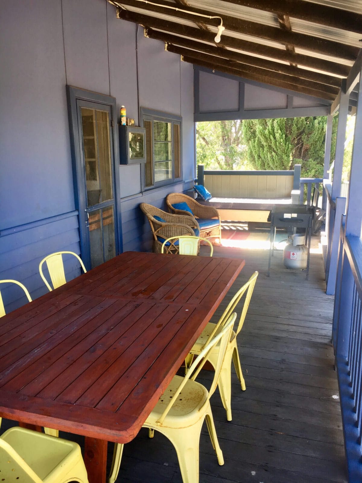Weekender - Accommodation in Bremer Bay - 21 Barbara Street. Outdoor verandah features dining area, outdoor lounge area and BBQ