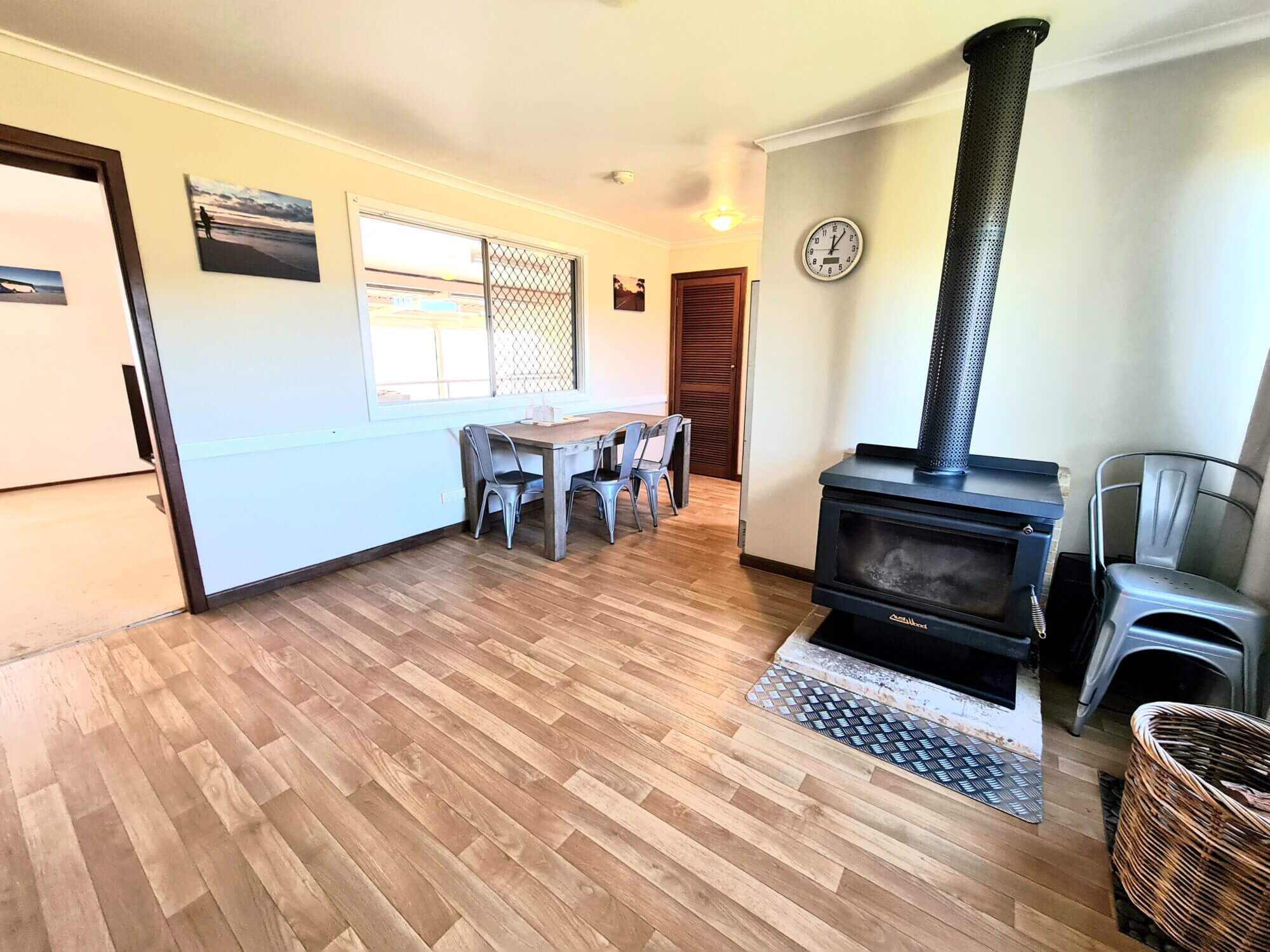 Mick's Pad - Accommodation in Bremer Bay - 23 Barbara Street - Lounge - Fireplace