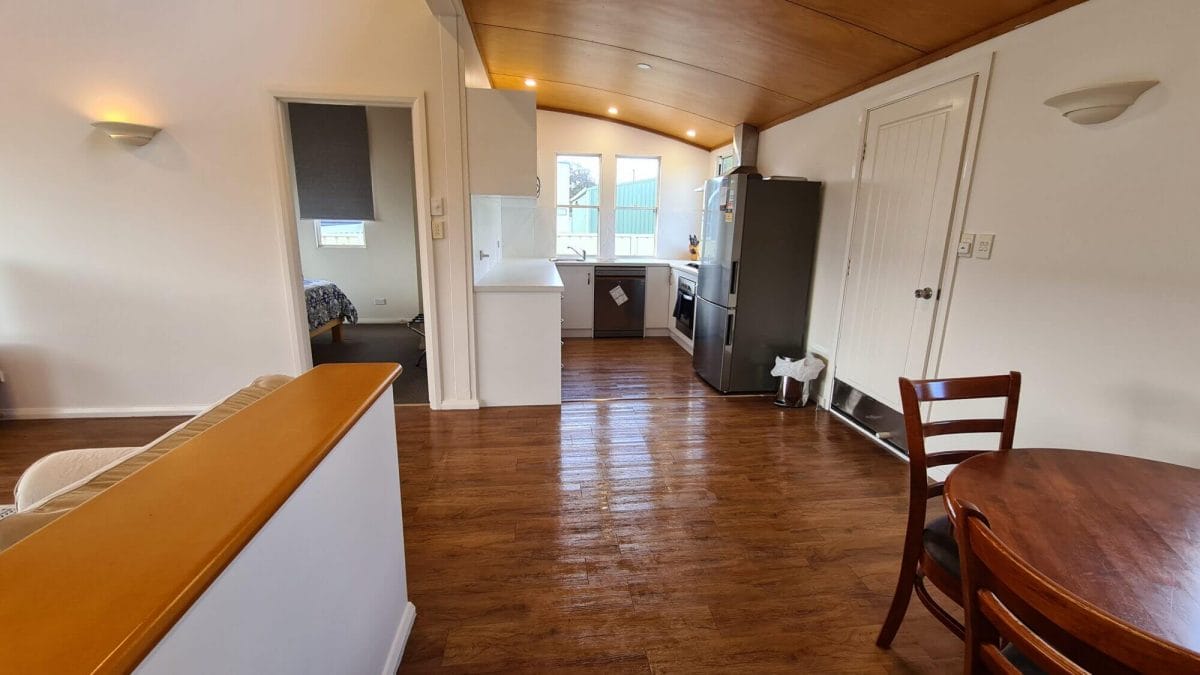 The Bay Cottage - Living Room - Accommodation in Bremer Bay - 9 Roderick Street