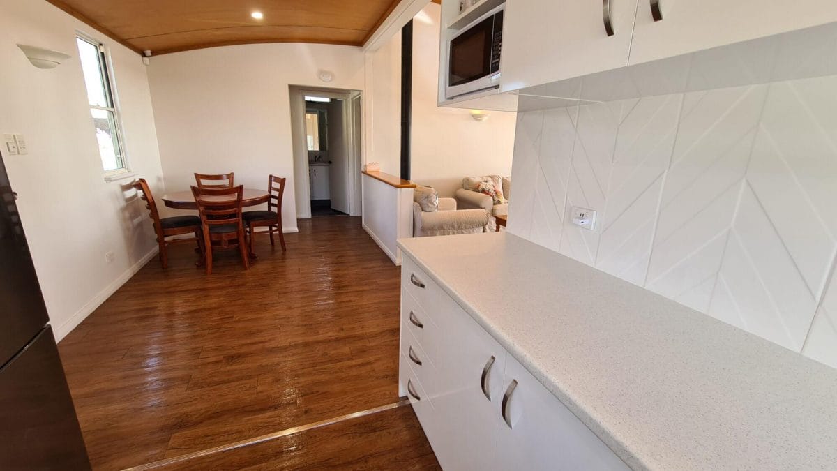The Bay Cottage - Kitchen - Accommodation in Bremer Bay - 9 Roderick Street