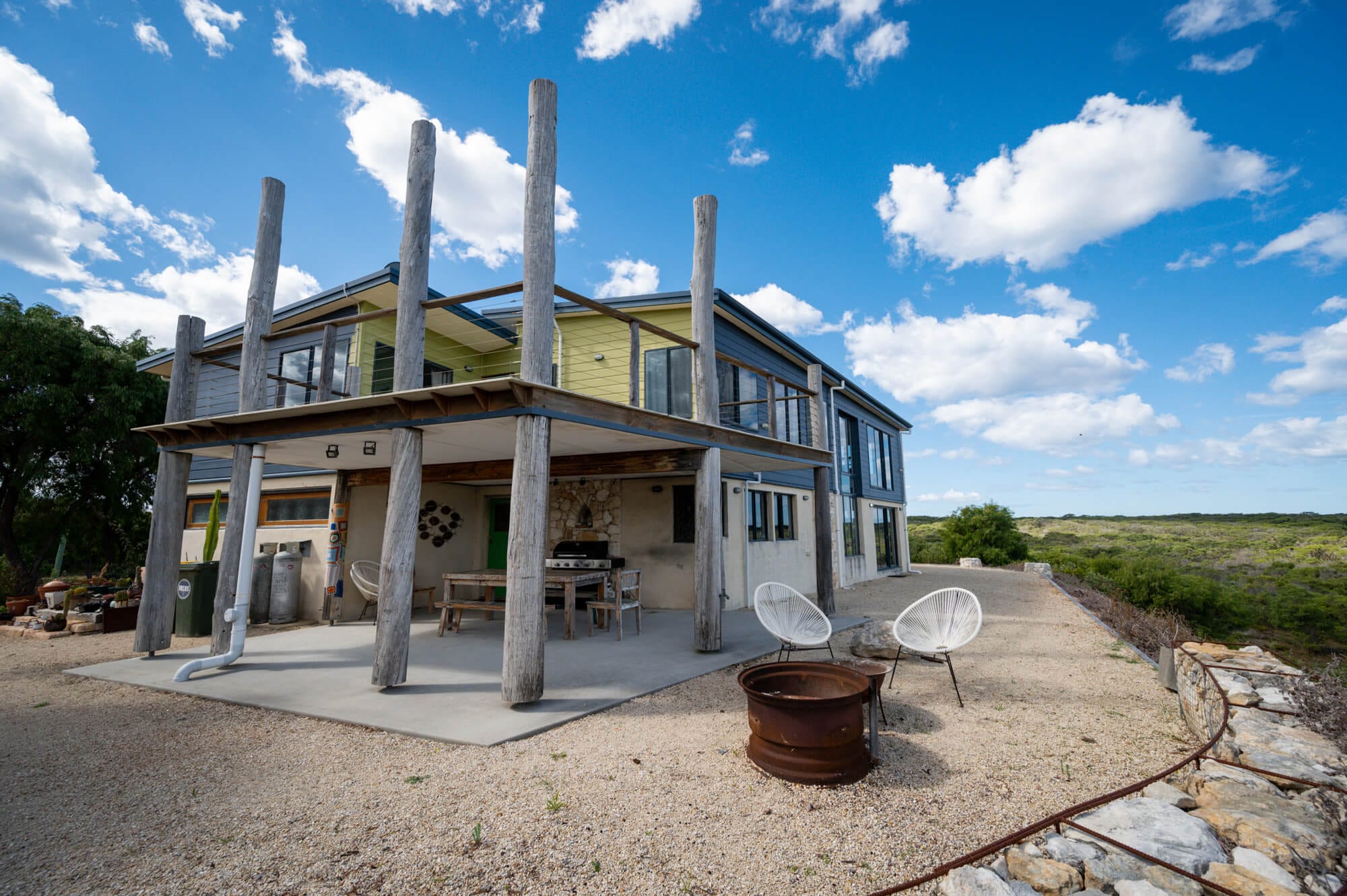 Blossoms - 55 Gneiss Hill Road Bremer Bay - Outside Entertaining Area