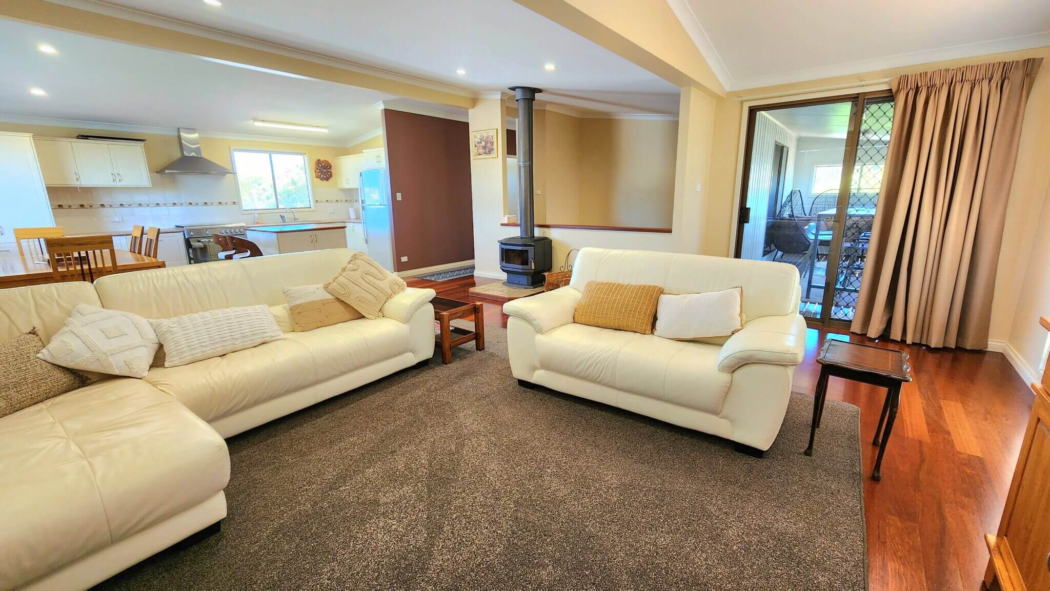 Accommodation in Bremer Bay - 3 John St - Upstairs Lounge