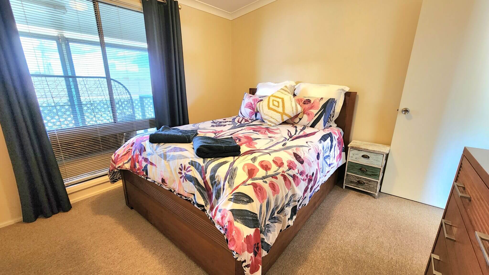 Accommodation in Bremer Bay - 3 John St - Upstairs Queen Bedroom