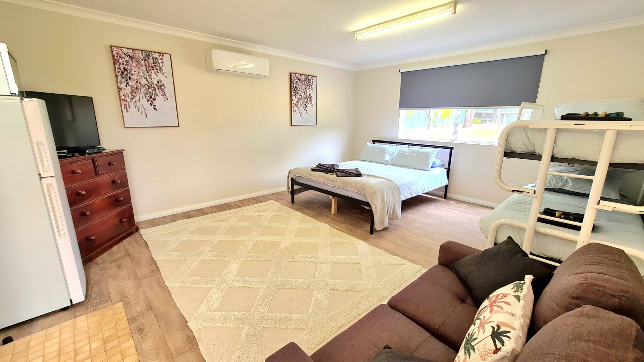 Family Tides - Accommodation in Bremer Bay - 14 Margaret Street - Granny Flat - Bedroom - Queen and a Bunk Bed