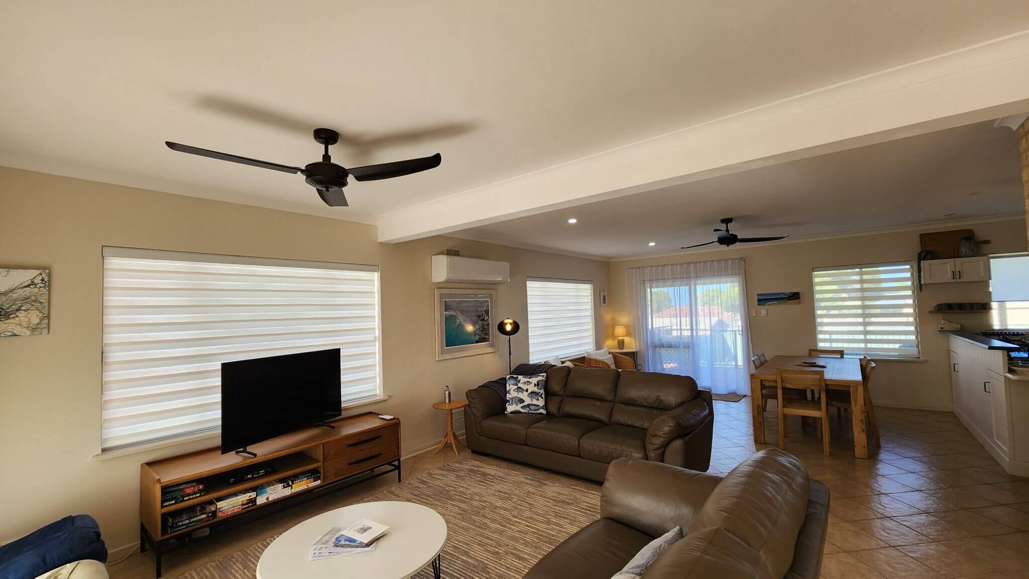 Accommodation in Bremer Bay - 3 Qualup Court - Lounge