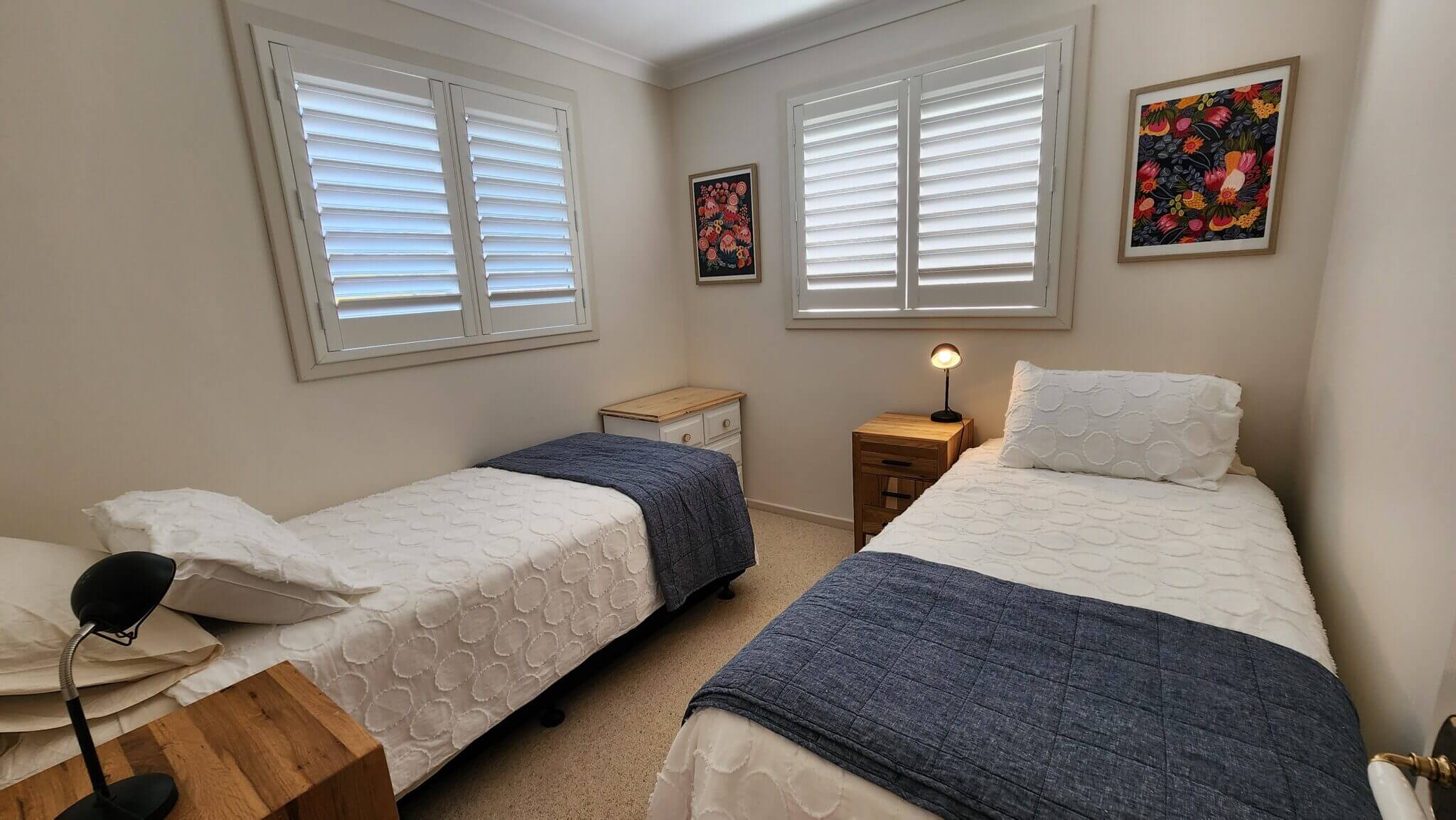 Accommodation in Bremer Bay - 3 Qualup Court - Upstairs - Two Single Beds - King Ensembles