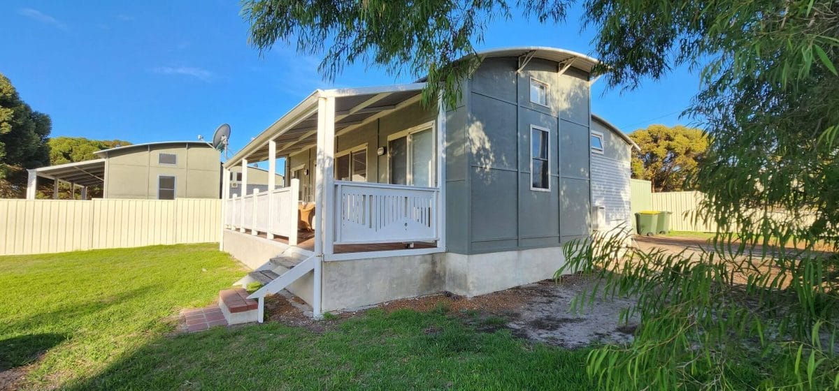 The Bay Cottage - Accommodation in Bremer Bay - 9 Roderick Street - Front Side