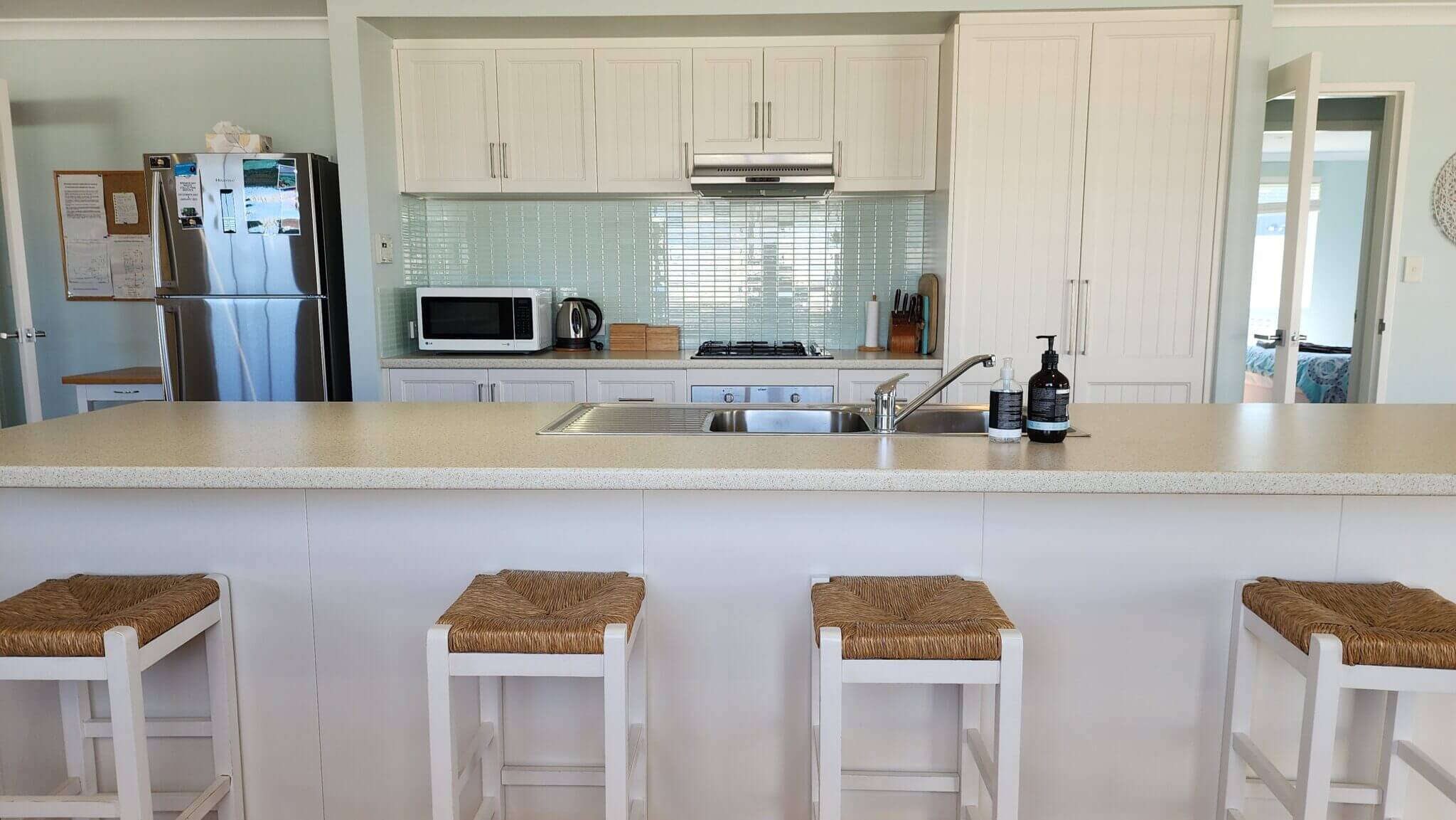 Kitchen - Windspray - Accommodation in Bremer Bay - 33 McGlade Close Bremer Bay