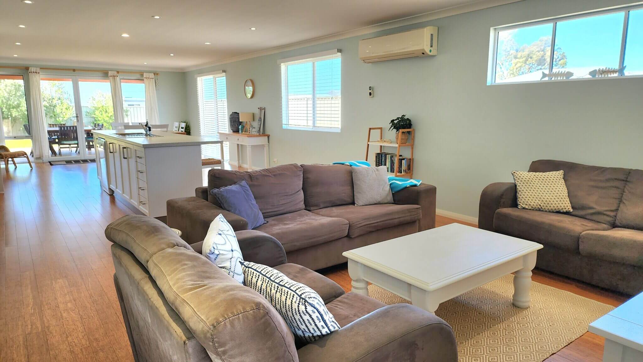 Lounge - Windspray - Accommodation in Bremer Bay - 33 McGlade Close Bremer Bay