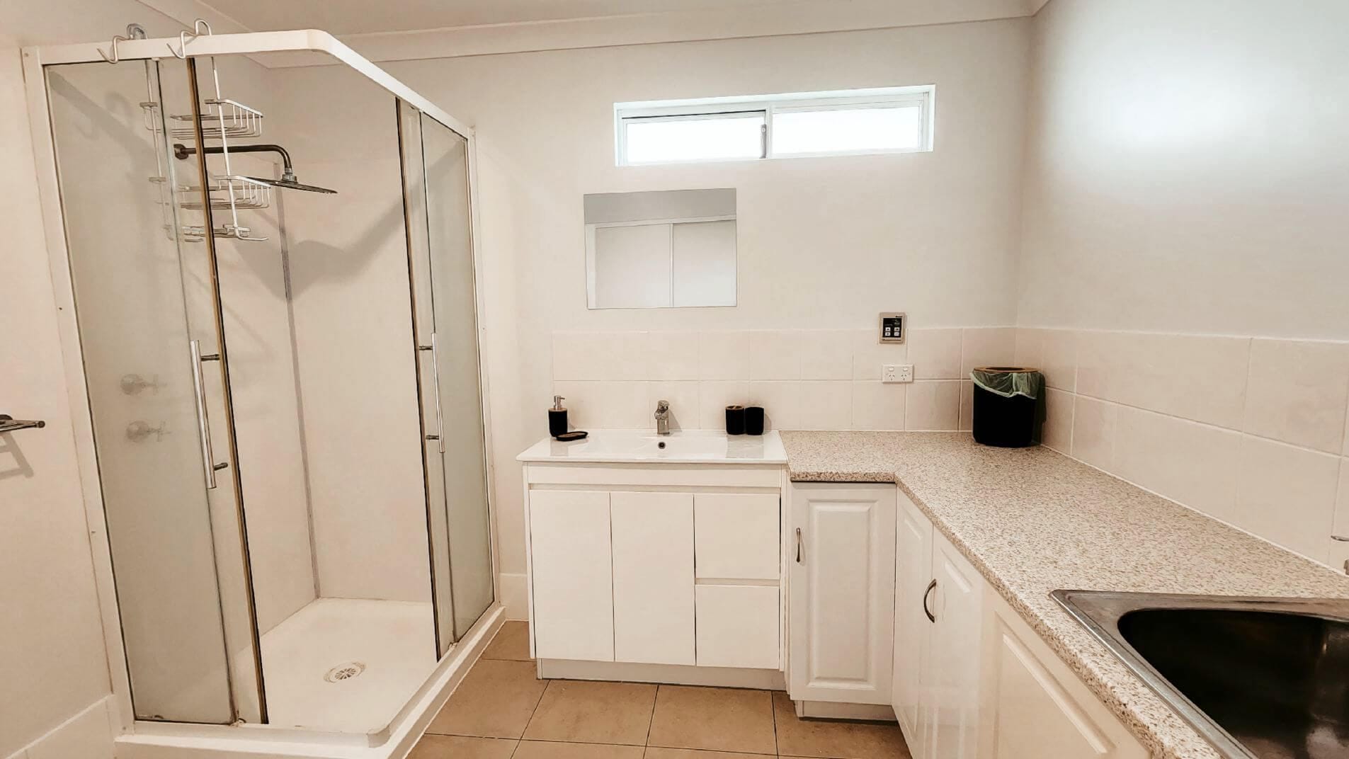 Bathroom - Blue Dune Duo Unit B - Accommodation in Bremer Bay - 12A Margaret Street Bremer Bay