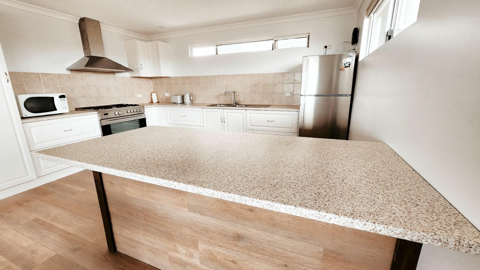 Kitchen - Blue Dune Duo Unit B - Accommodation in Bremer Bay - 12A Margaret Street Bremer Bay