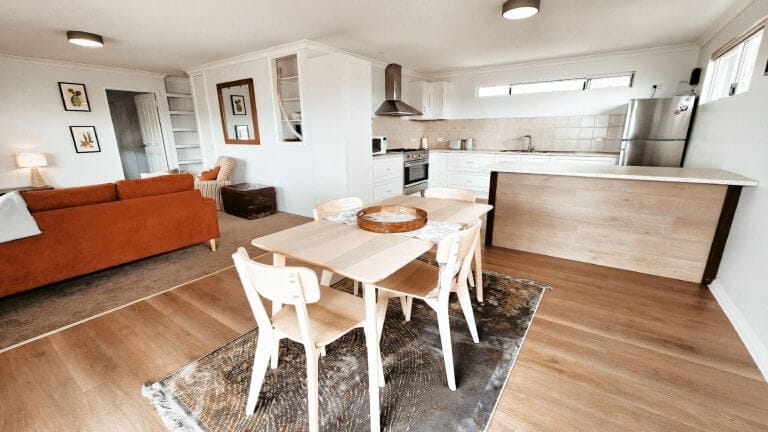 Kitchen - Blue Dune Duo Unit B - Accommodation in Bremer Bay - 12A Margaret Street Bremer Bay