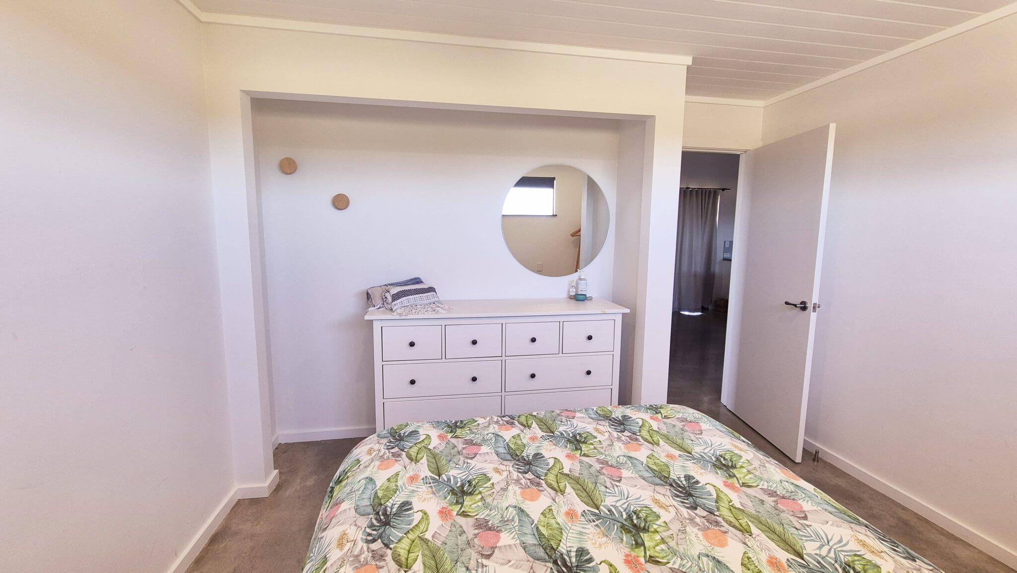 Main Bedroom - Queen Bed - Block 785 - Accommodation in Bremer Bay - Lot 785 Freeman Drive Bremer Bay